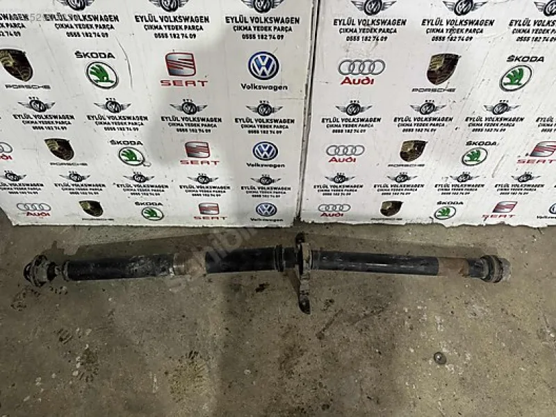 Audi A4 B8 Şaft / Propeller Shaft Kovanı Komple