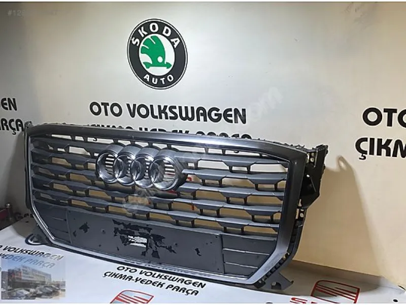 Audi Q2 Ön / Arka Koltuk Takımı Kumaş/Deri