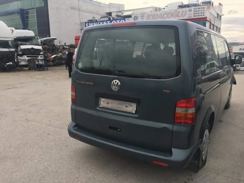 Volkswagen Transporter T5 Arka Sol Kapı Sacı
