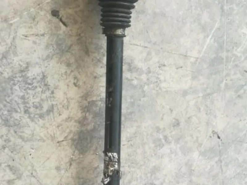 Volkswagen Golf 5 Aks Mili Sol Ön Komple