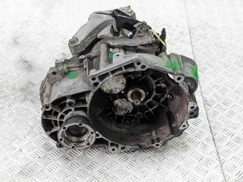 Volkswagen Passat B6 Manuel Şanzıman 6 Vites Komple