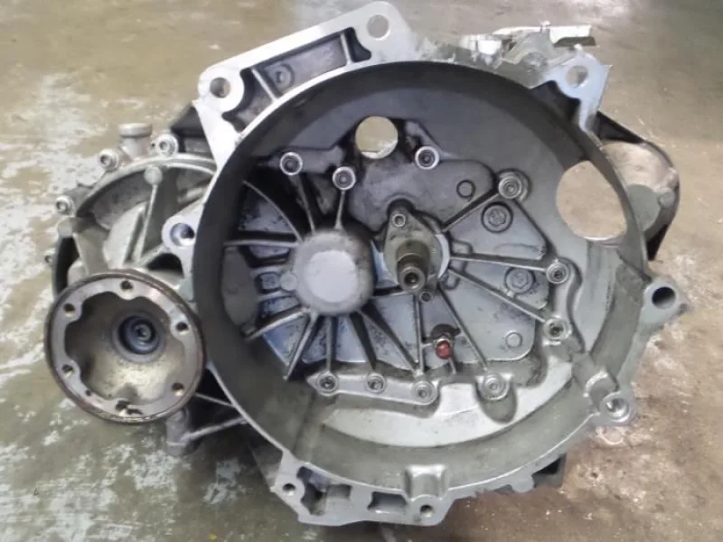 Volkswagen Jetta Manuel Şanzıman 5 Vites Komple