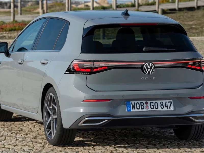 Volkswagen Golf 8 Orta Konsol & Kol Dayama Ünitesi