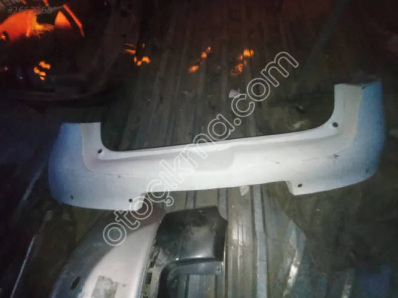 Renault Megane 3 Arka Tampon Çıkma Orijinal