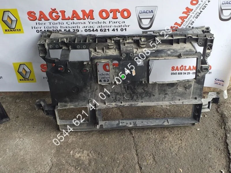 Renault Megane 4 Ön Sağ Kapı Sacı / Dolu Kapı