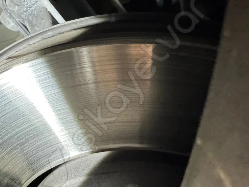 Renault Clio 5 Fren Kaliperi Sağ Ön Çift Piston