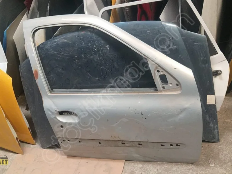 Renault Clio 3 Kapı Döşemesi Seti (4 Kapı)