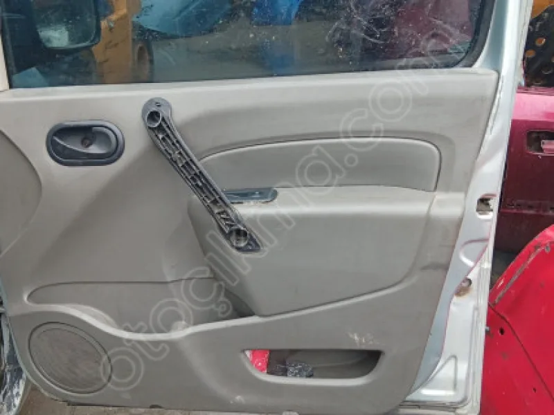 Renault Koleos Kapı Döşemesi Seti (4 Kapı)