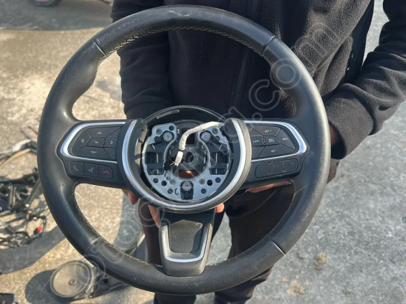 Fiat Egea Cross Direksiyon Simidi Fonksiyonel Deri