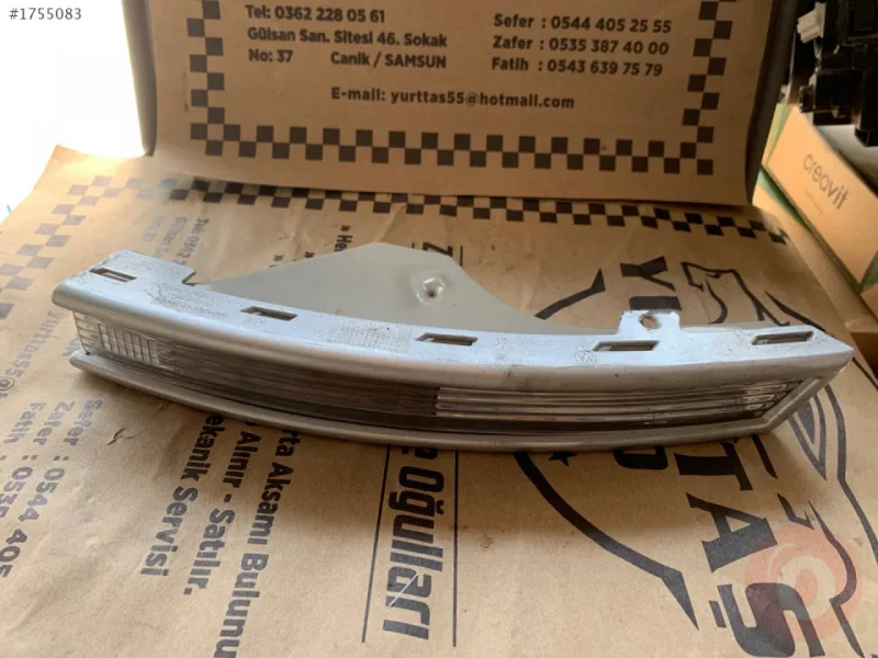 Volkswagen Passat B7 Sinyal Lambası Sol/Sağ