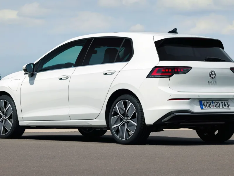 Volkswagen Golf 8 Su Radyatörü Komple