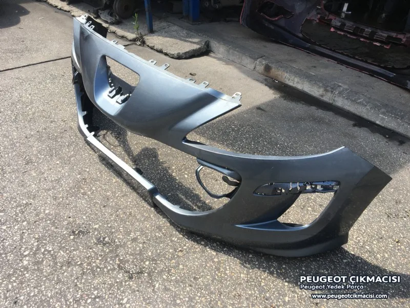 Peugeot 308 Mk1 Ön Bıyık Sacı / Panel K Travers