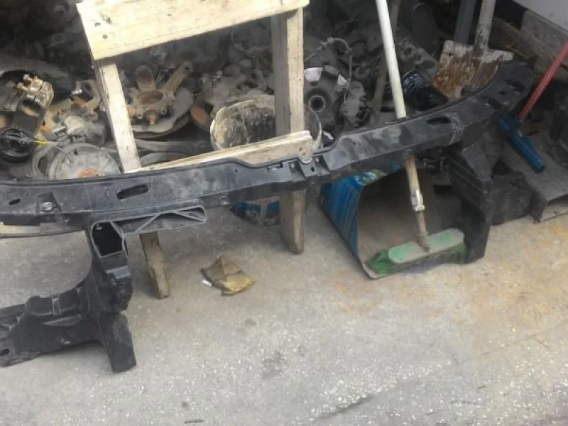 Volkswagen Transporter T6 Ön Çamurluk Sol Orijinal
