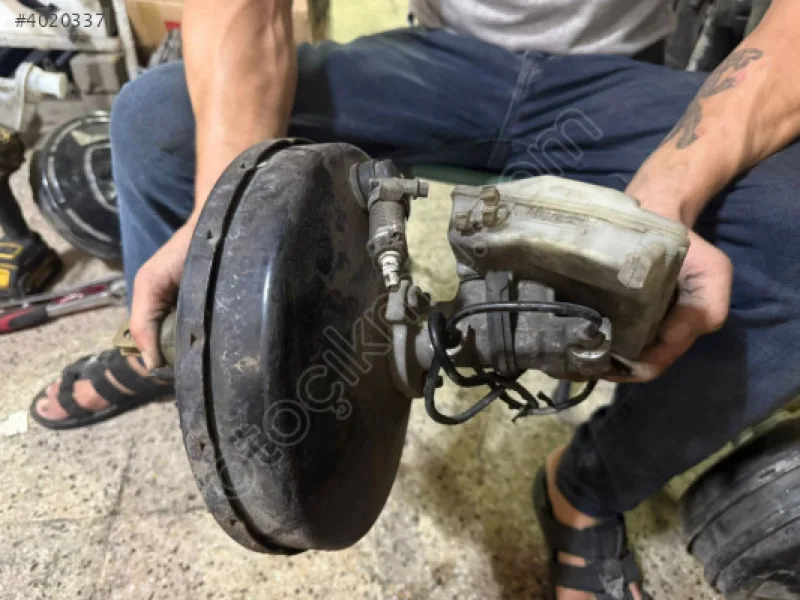 Peugeot 206+ Fren Kaliperi Sol Ön Çift Piston