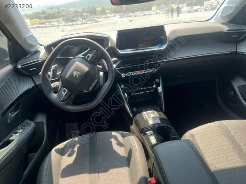 Peugeot 208 Mk2 Torpido Göğüslük Komple (Airbag Takımlı)