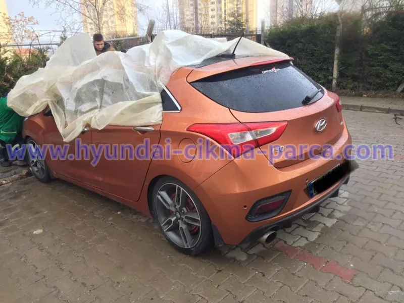 Hyundai i30 Mk1 Dış Dikiz Aynası Sol Elektrikli Katlanır
