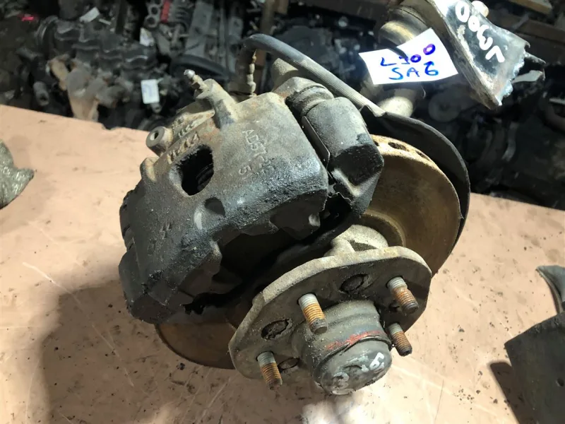 Hyundai H100 Fren Kaliperi Sağ Ön Çift Piston