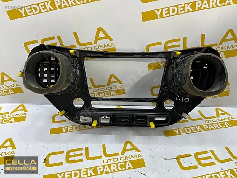 Hyundai i10 Orta Konsol & Kol Dayama Ünitesi