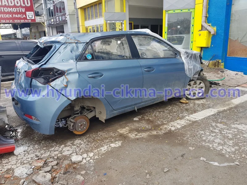 Hyundai i30 Mk1 Orta Konsol & Kol Dayama Ünitesi