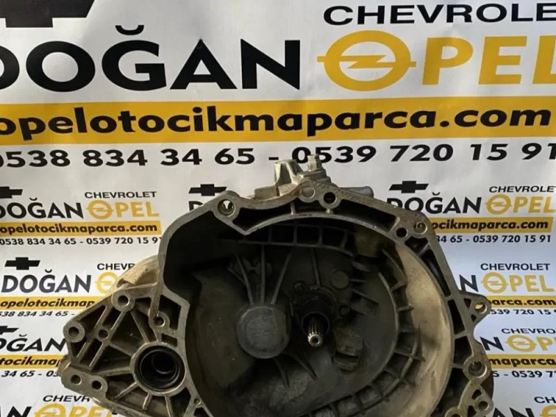 Opel Corsa F Şanzıman / Motor Alt Muayene Takozu