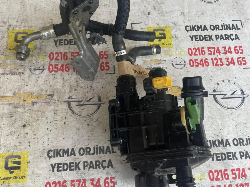 Opel Grandland X Termostat Gövdesi & Su Pompası (Devirdaim)