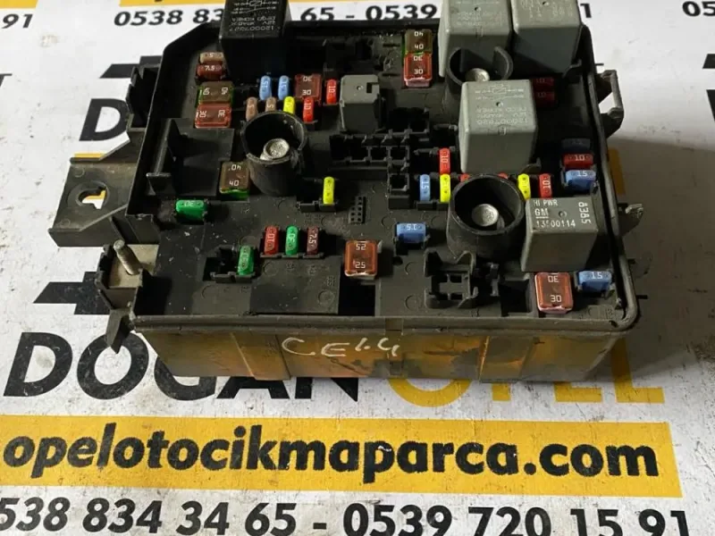 Opel Corsa E Sigorta Kutusu / BSI / SAM Beyni