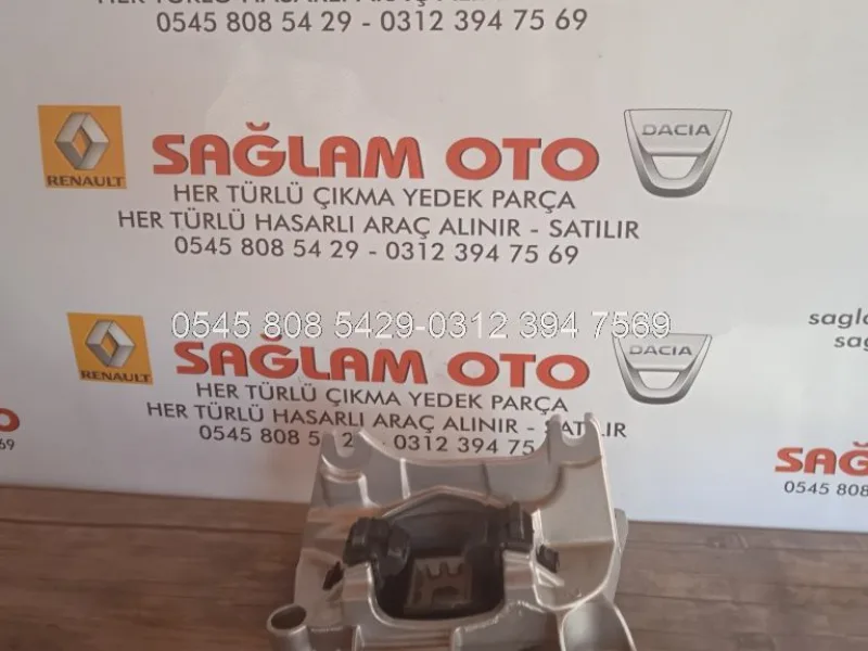 Renault Megane 3 Silindir Kapağı Komple