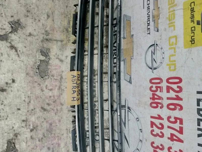 Opel Astra H Orta Konsol & Kol Dayama Ünitesi
