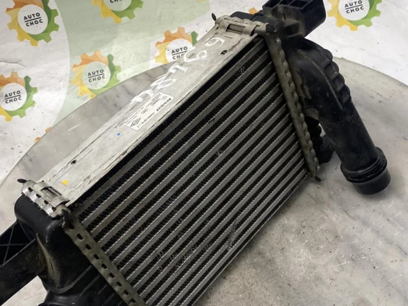Renault Clio 4 Intercooler Turbo Radyatörü