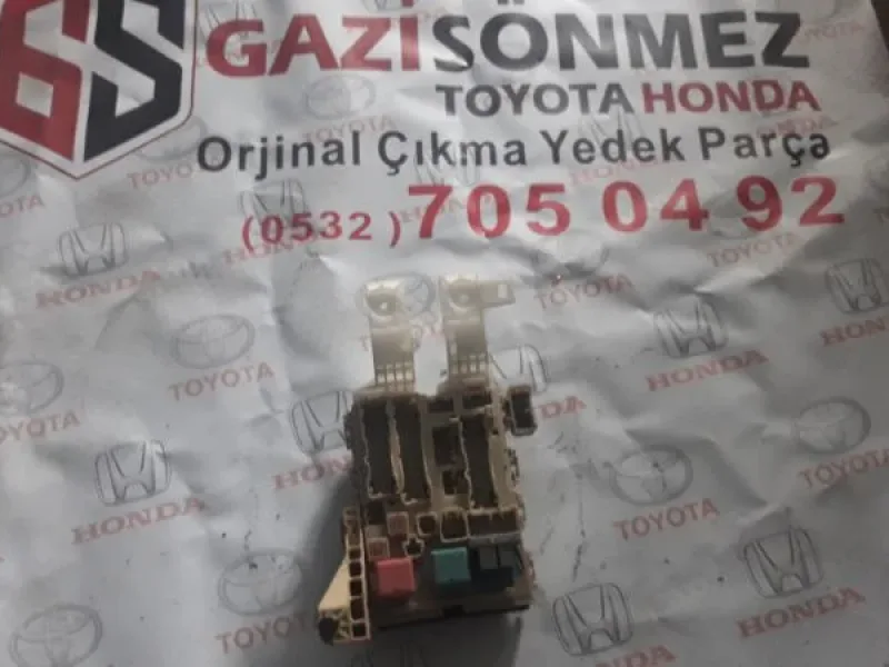 Toyota Corolla E150 Sigorta Kutusu / BSI / SAM Beyni