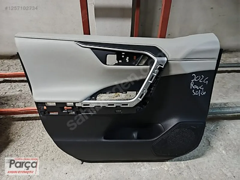 Toyota RAV4 Kapı Döşemesi Seti (4 Kapı)