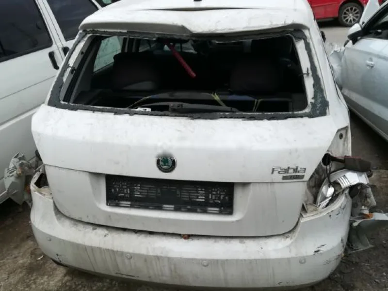 Skoda Fabia 2 Arka Stop Lambası Sağ (Dış)