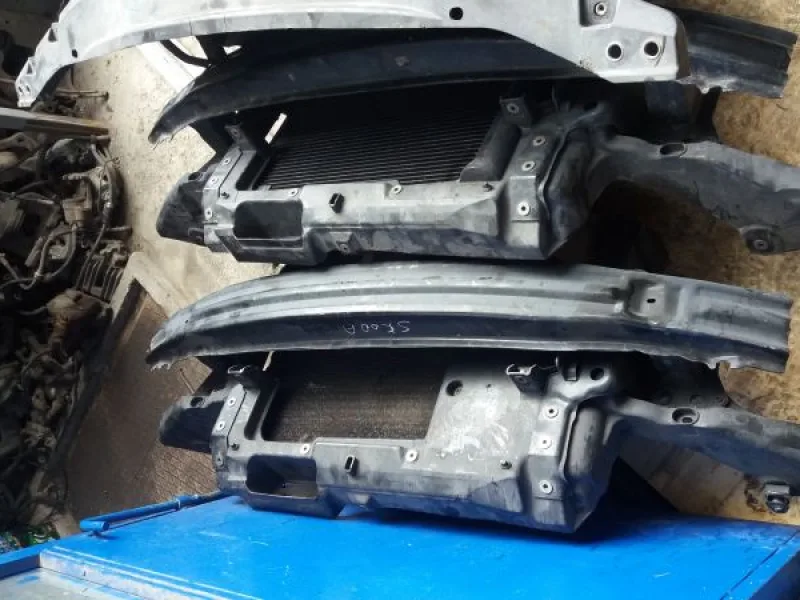 Skoda Fabia 2 Ön Sağ Çamurluk Sacı