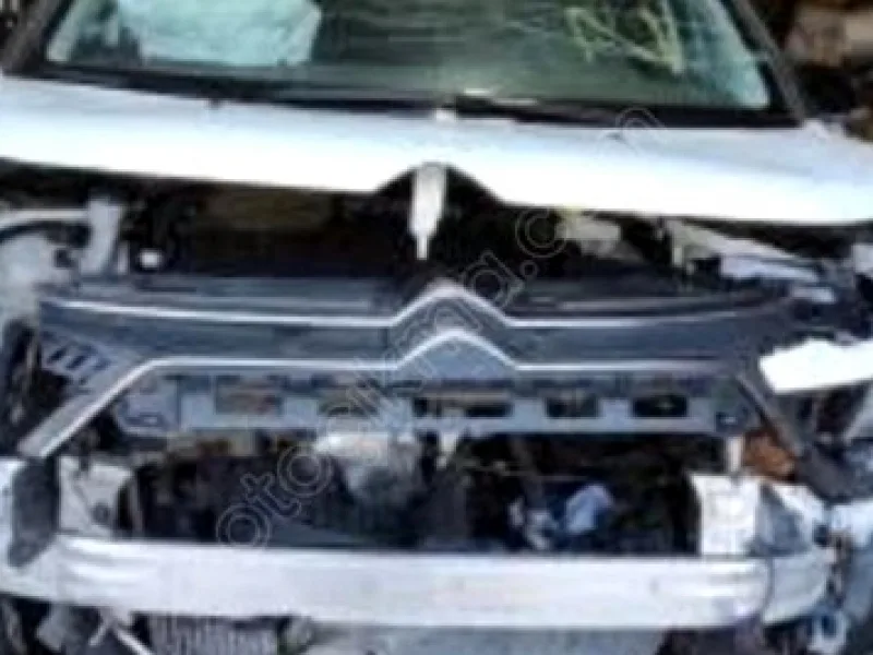 Citroen C3 Mk3 Ön Far Sol Orijinal Çıkma