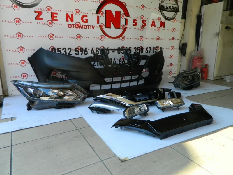 Nissan Qashqai J11 Ön / Arka Koltuk Takımı Kumaş/Deri