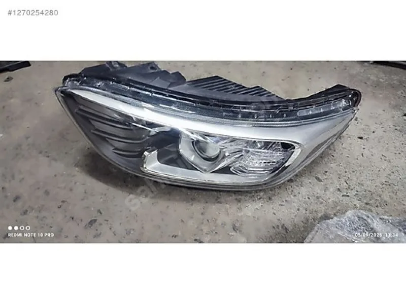 Kia Stonic Ön Far Sol Orijinal Çıkma