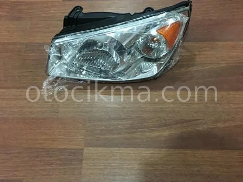 Kia Cerato Ön Far Sağ Orijinal Çıkma