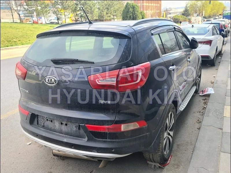 Kia Sportage NQ5 Eksantrik Mili Giriş/Çıkış Seti