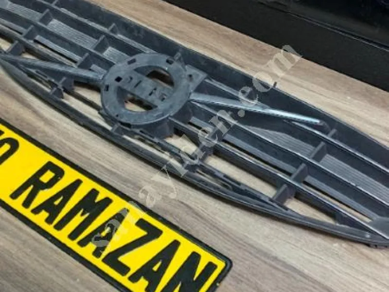 Volvo S60 III Ön Bıyık Sacı / Panel K Travers