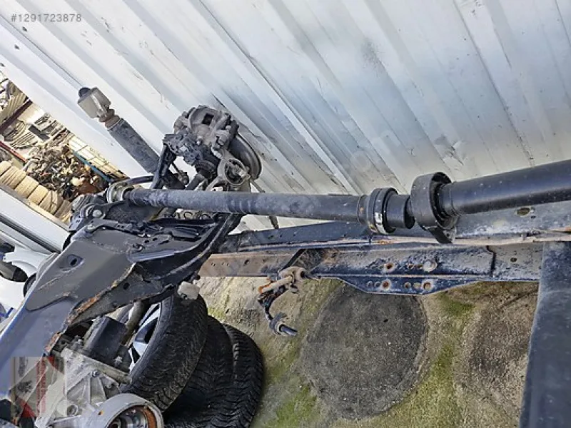 Volvo S60 II Şaft / Propeller Shaft Kovanı Komple