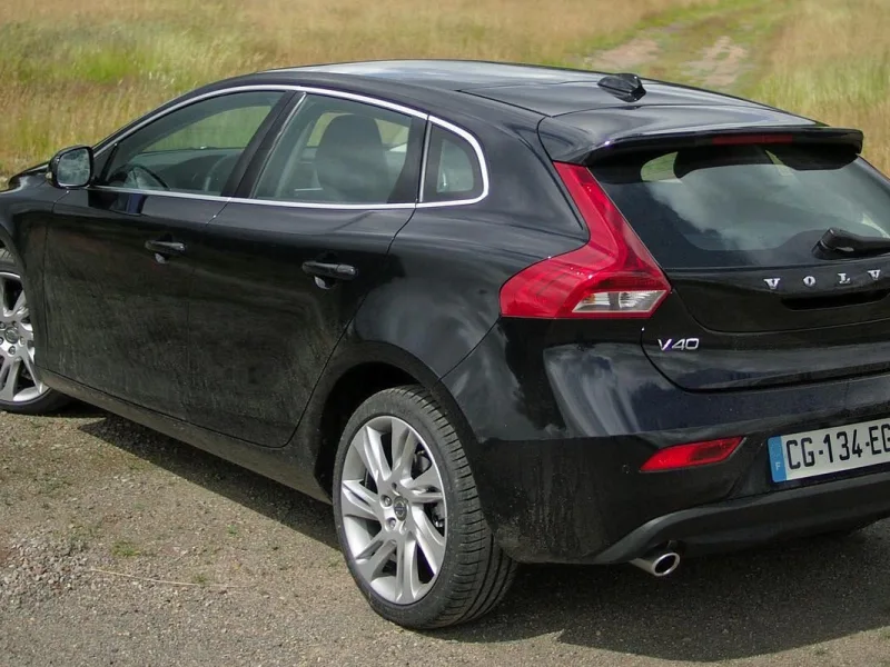 Volvo V40 II Baskı Balata Oynar Volan Seti