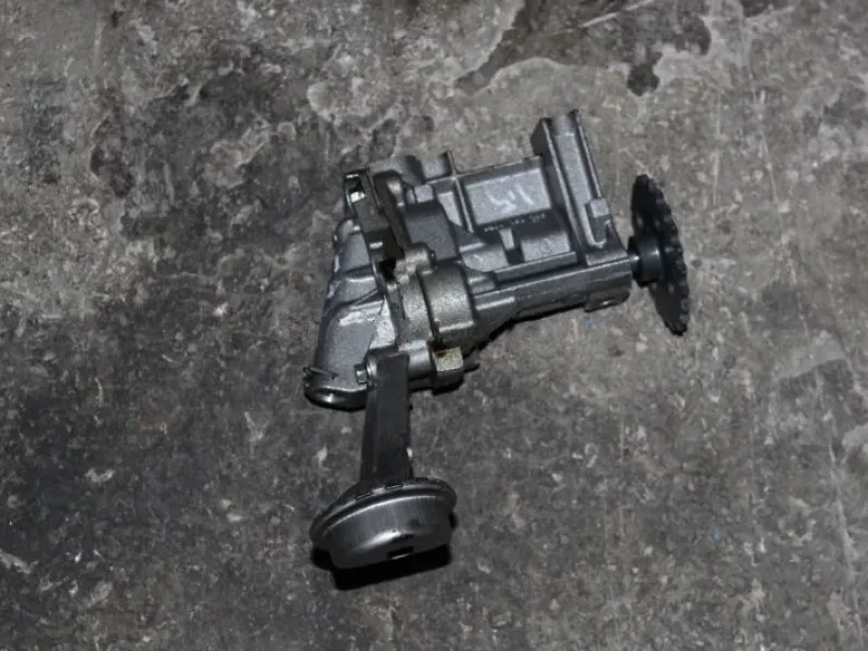 Dacia Dokker Yağ Pompası & Karter Muhafazası