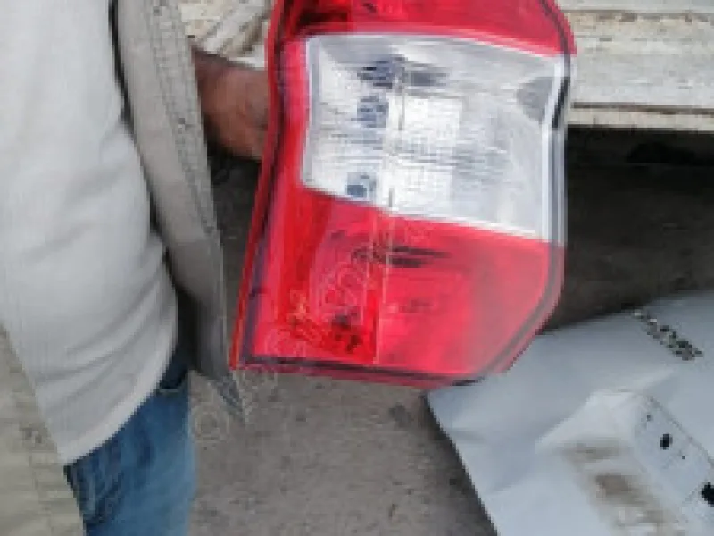 Ford Courier LED Stop Lambası Dış Sol