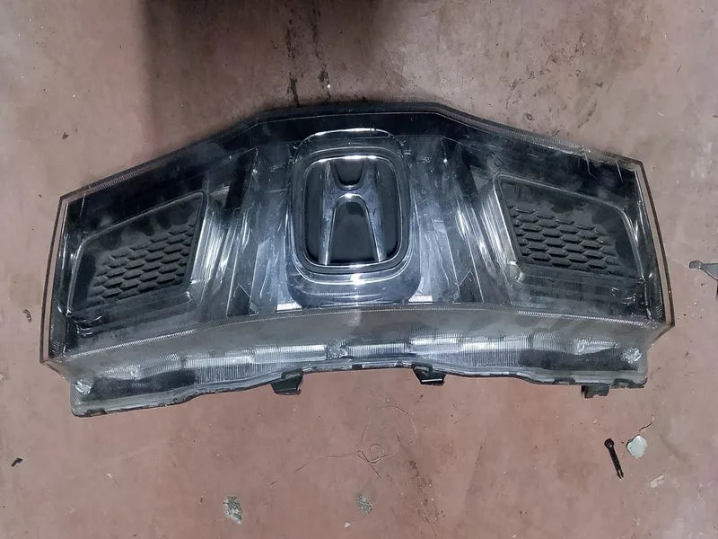 Honda Civic 11 Ön Bıyık Sacı / Panel K Travers