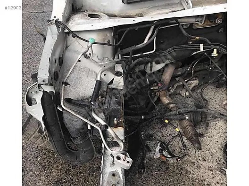Chevrolet Aveo T300 Orta Konsol & Kol Dayama Ünitesi