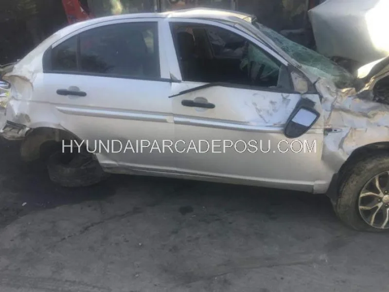 Hyundai Accent Era Dış Dikiz Aynası Sol Elektrikli