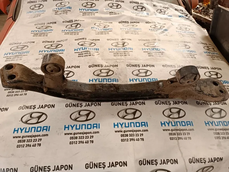Hyundai Elantra Arka Diferansiyel Çıkma