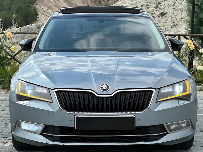 Skoda Superb 3 Sis Lambası Takımı