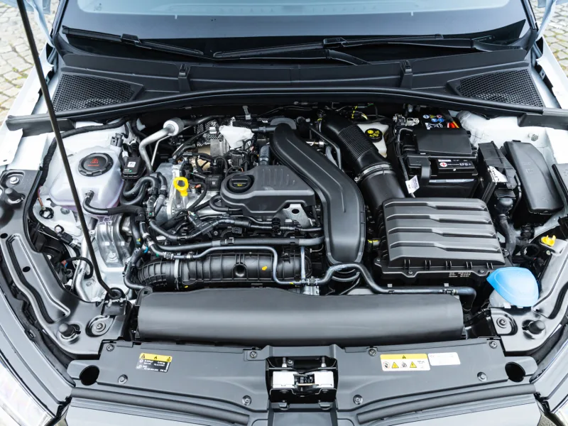 Skoda Octavia 3 Motor Kaputu Orijinal Çıkma