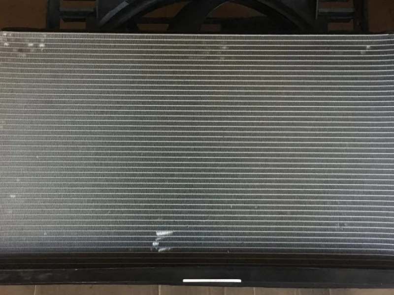 BMW X1 Klima Radyatörü & Fan Paneli